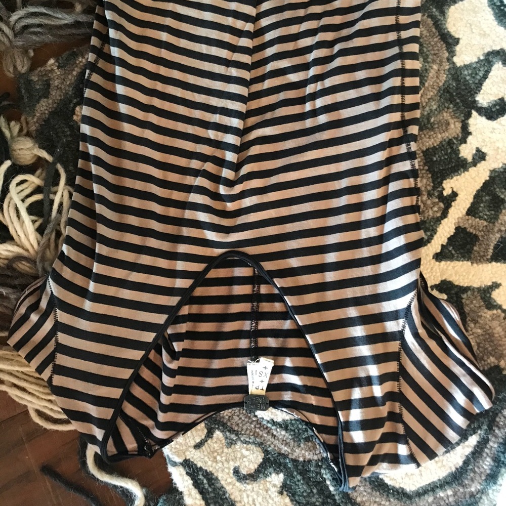 FREE PEOPLE TANK TOP XS